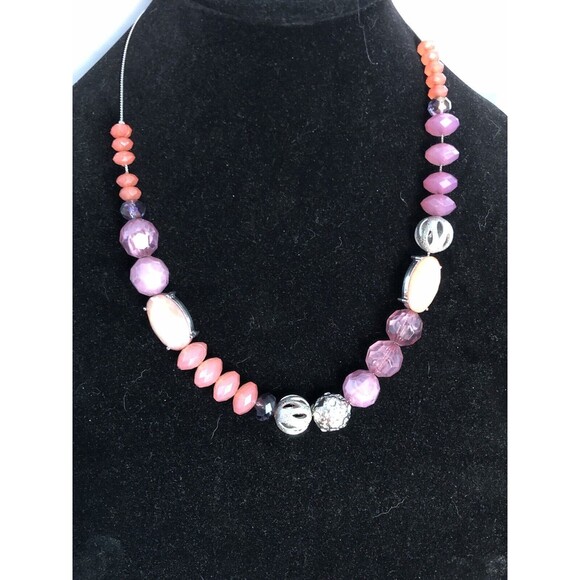NY & Co Purple And Peach Strand Beaded Necklace Faceted Lucite Beads On Chain - Picture 7 of 7